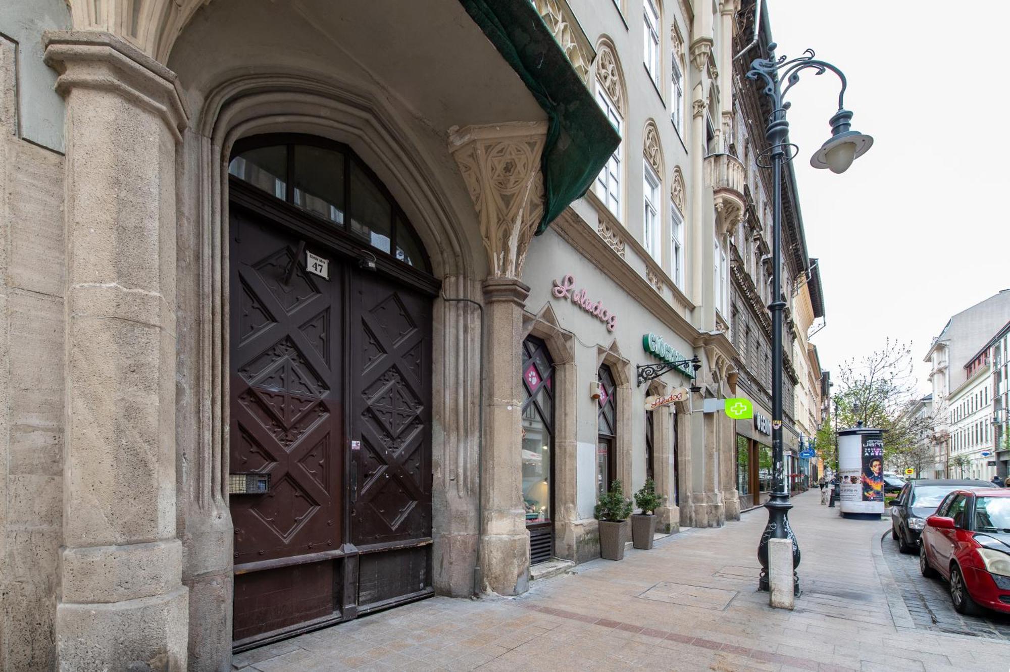 Kiraly Apartment — Fotók 1